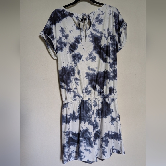 3 for $20 Bundle Sale! Blue + White Tie Dye Romper Drawstring Waist Size XL - Picture 3 of 4